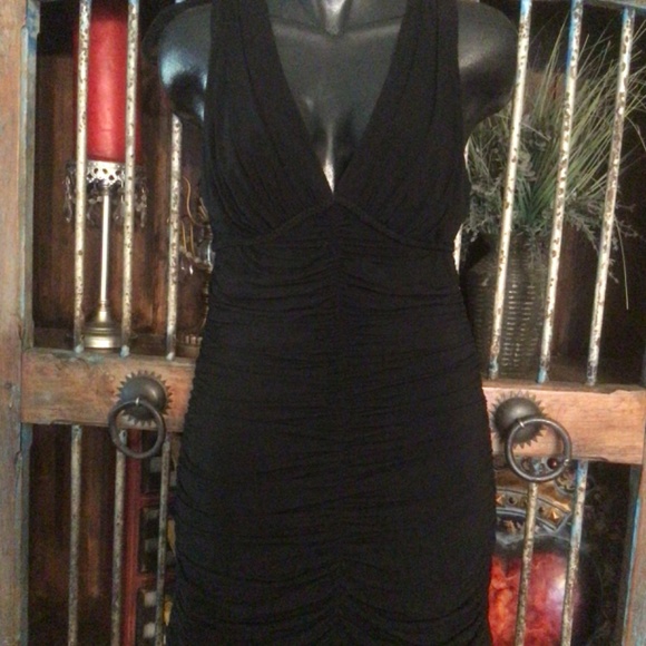 BCBG MAXAZRIA ROUCHED LITTLE BLACK DRESS SIZE LARGE - Picture 2 of 7